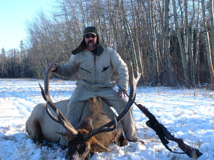 Ben Worley from Texas with trophy bull elk at Echo Lake Hunts in Saskatchewan