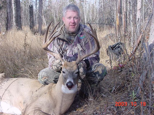 Bobby Reneau from Texas with trophy whitetail at Echo Lake Hunts in Saskatchewan