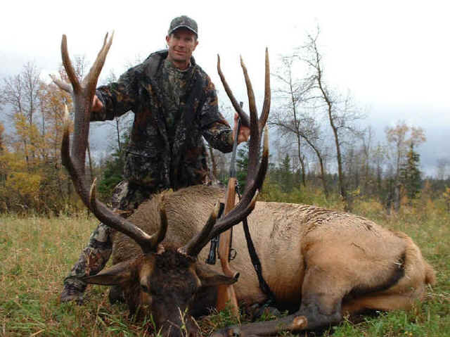 Jim Paddock from Nevada with trophy elk at Echo Lake Hunts in Saskatchewan