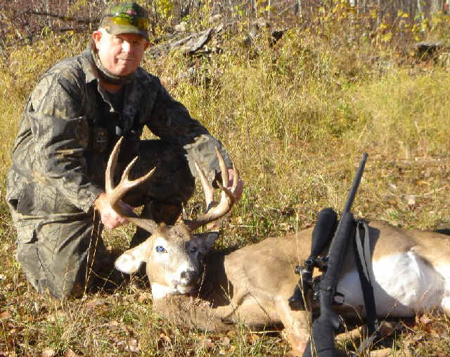 Ronnie Gilbert Sr. from Texas with trophy whitetail at Echo Lake Hunts in Saskatchewan