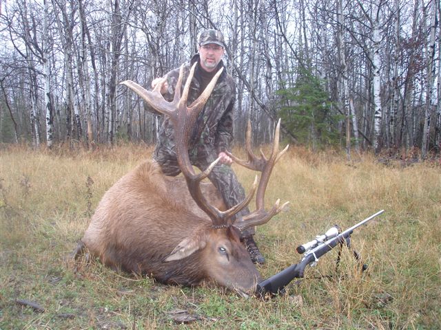 Don Warda from New York with trophy elk at Echo Lake Hunts in Saskatchewan