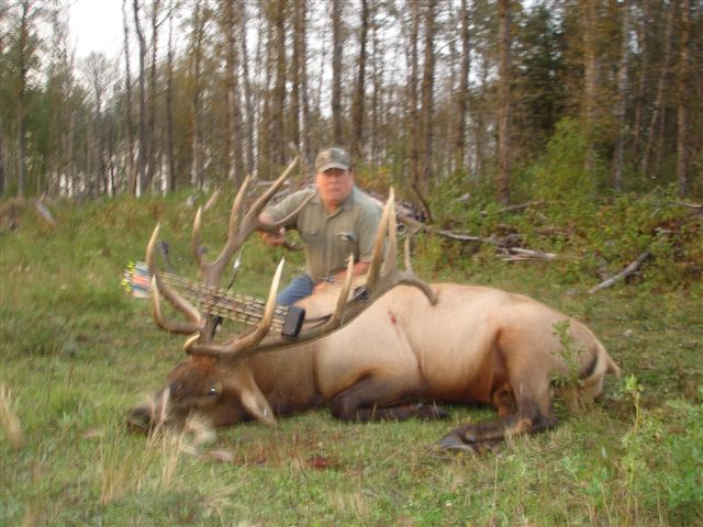 Bill Forest from Texas with trophy bull elk at Echo Lake Hunts in Saskatchewan