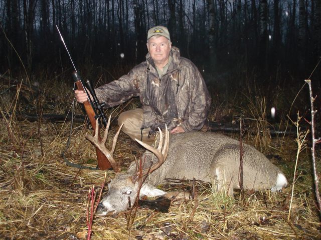 John Lovell from Texas with trophy deer at Echo Lake Hunts in Saskatchewan