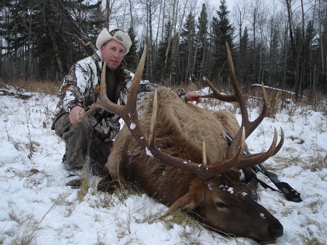 Greg Hanson from Alberta with trophy bull elk at Echo Lake Hunts in Saskatchewan