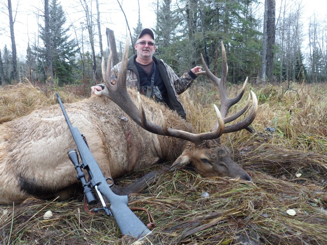 Lorne Lenardon from Canada with trophy bull elk at Echo Lake Hunts in Saskatchewan