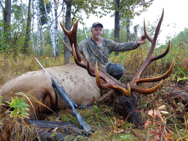 John Taylor from Arkansas with trophy bull elk at Echo Lake Hunts in Saskatchewan
