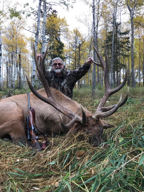 Bob Nation from Kansas with trophy bull elk at Echo Lake Hunts in Saskatchewan