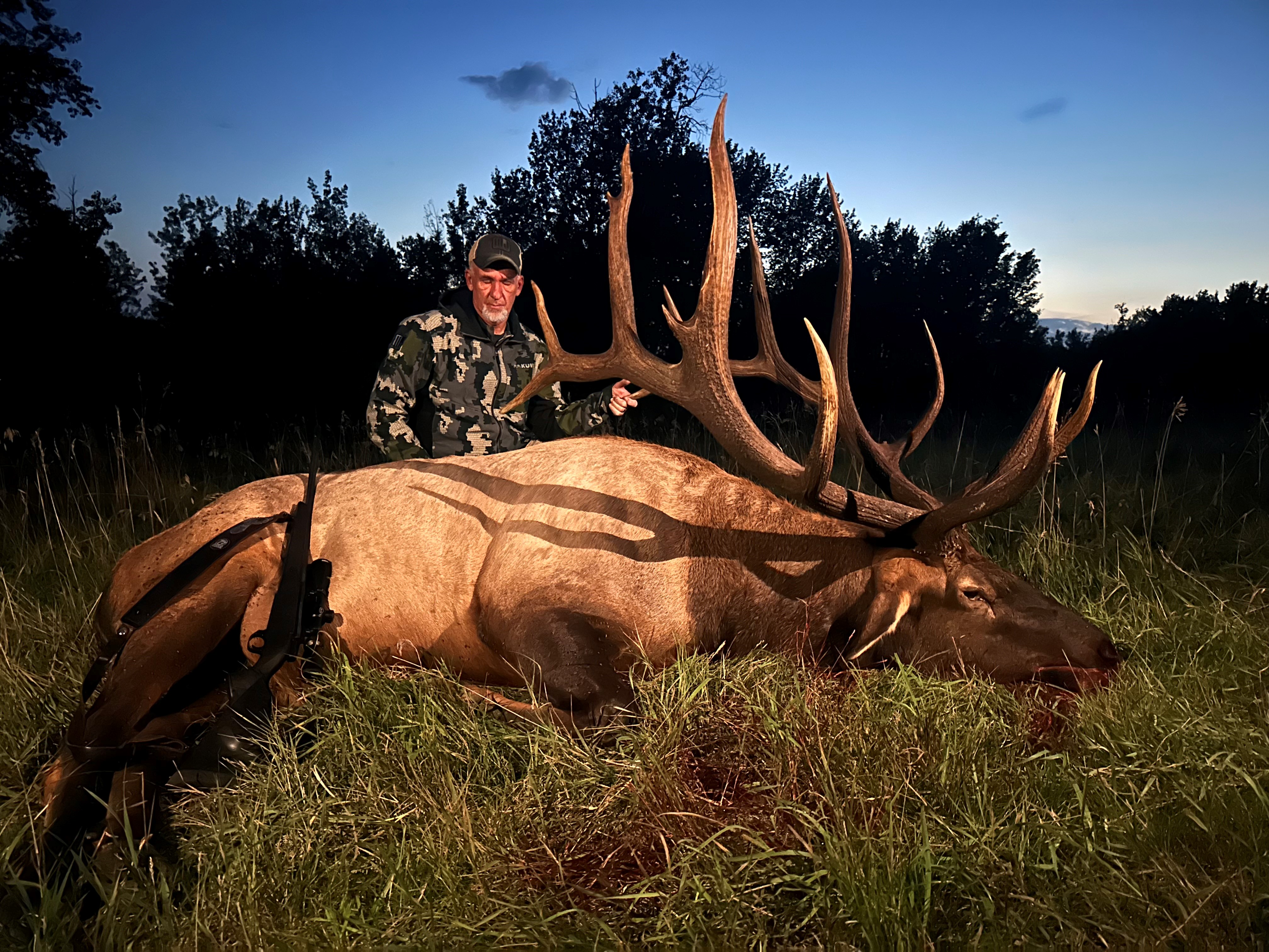 Bill Shaw from Pennsylvania with trophy bull elk at Echo Lake Hunts