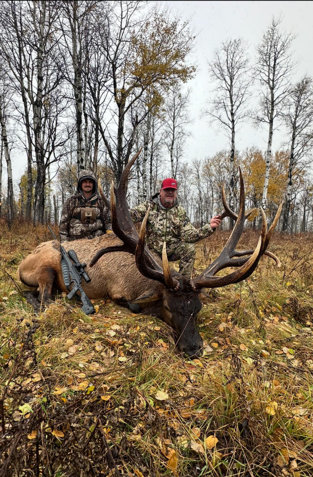 Dalton and Ross during the 2025 season at Echo Lake Hunts