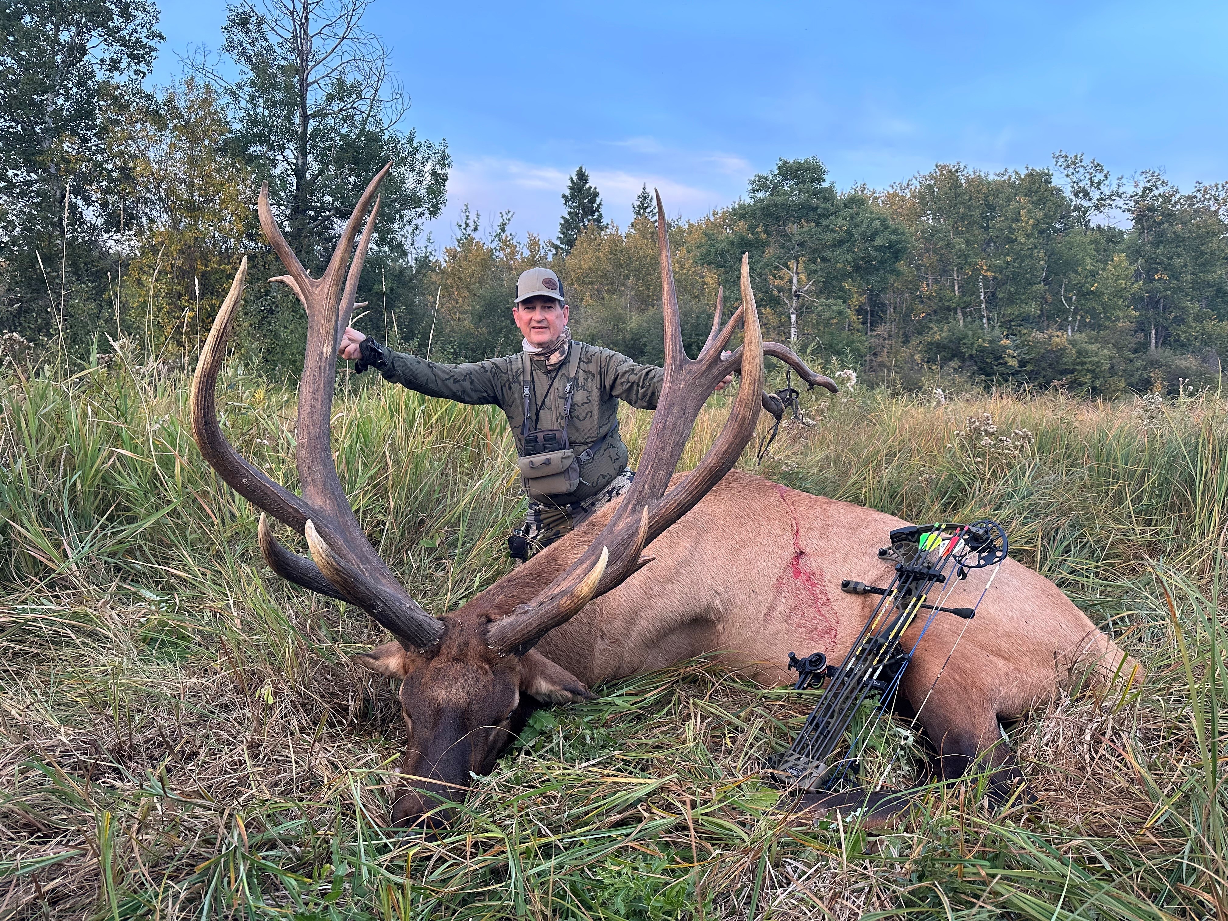 Paul Pare with Florida with trophy bull elk at Echo Lake Hunts